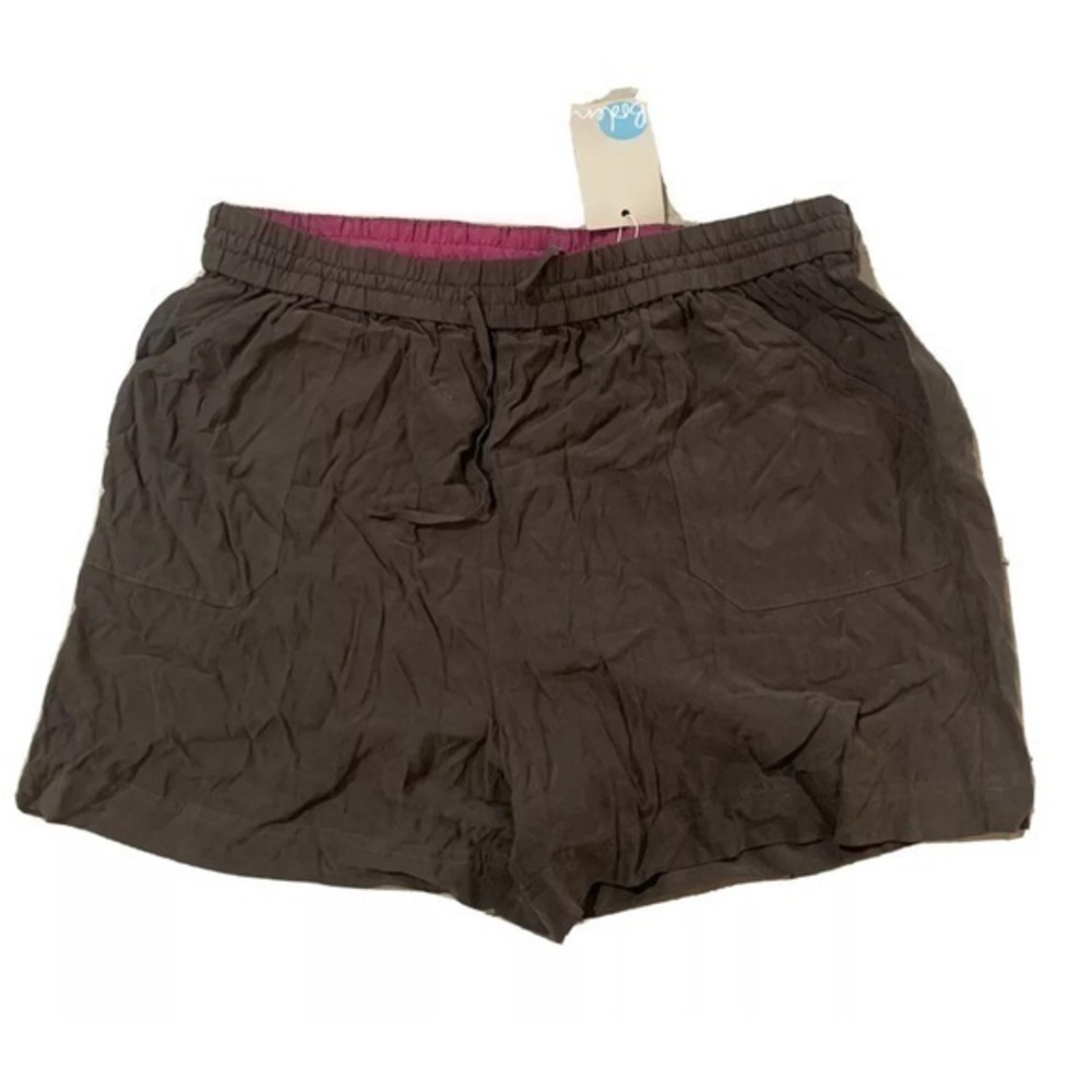 NWT Boden Size 10 Dark Green Lightweight Shorts